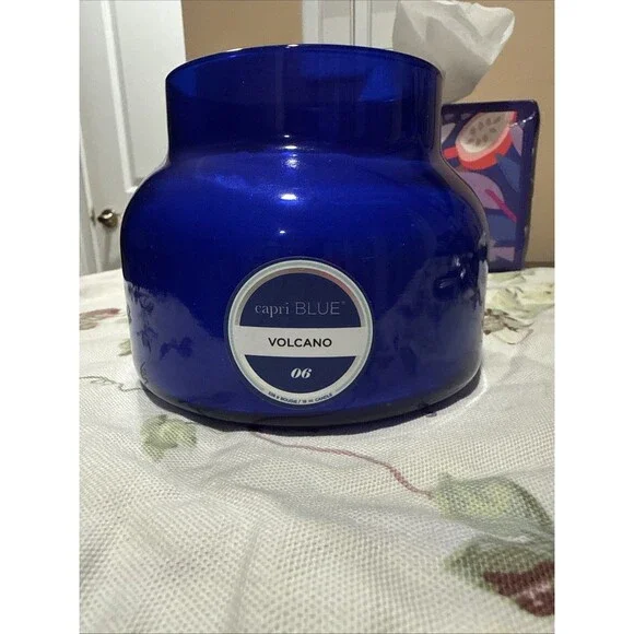 Capri BLUE Volcano 06 Candle 19 Oz. Barely Used, Great Condition! - Picture 5 of 5